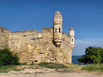Cetatea Eni-Kale, fotografie, prezentare generală, cum să ajungeți acolo, obiective turistice din Crimeea