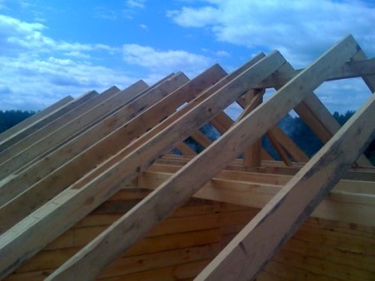 A tető faépítészet kezét az video