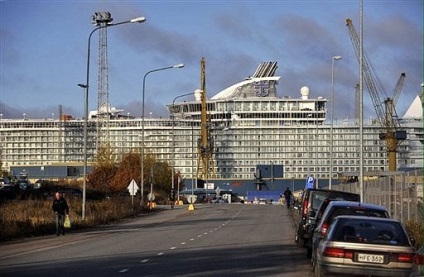 Liner Oasis of the Seas - a legnagyobb a világon