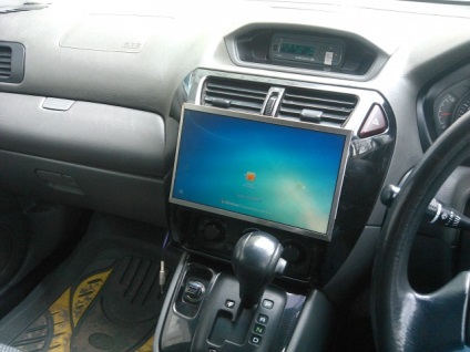 Mitsubishi rvr și instalarea expresă a unui netbook - computerul mașinii