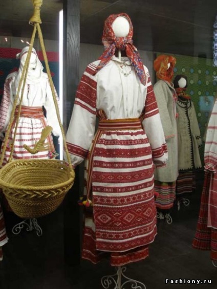 Costume naționale