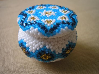 Caseta de împletitură - uitați-mă-nu-mică, totul despre margele și beadwork