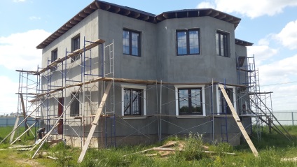 Finisarea fatadelor casei, construita din blocuri ceramice porotherm, fara izolatie de sistem