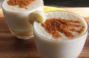 Recenzii despre cocktail-ul de ardere a grasimilor pentru pierderea in greutate cu iaurt, ghimbir, scortisoara si piper rosu