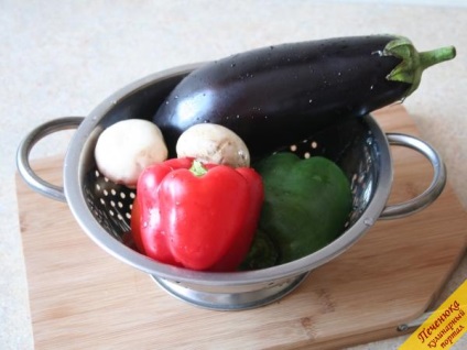 Zöldség a grillezőedénybe (lépésről lépésre recept fotókkal)