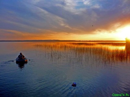 Lacul Allaki, corturi de piatră, un site dedicat turismului și călătoriilor