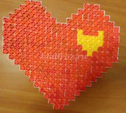 Panno inima în tehnica origami