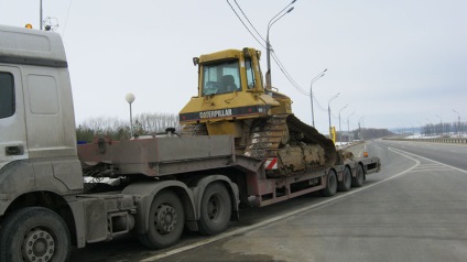 Transportul buldozerelor - costul transportului buldozerelor prin traul Moscova