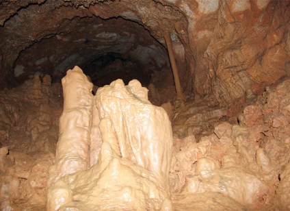 Peștera unei cutii de pandore în Khakassia este misterioasă și periculoasă, dar o astfel de fotografie frumoasă, foto, oficial