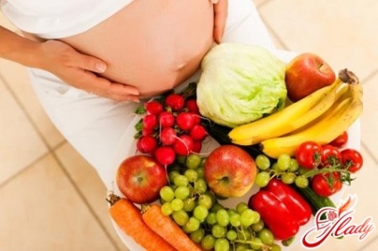 Nutriție în timpul sarcinii, deoarece este necesar să se mănânce, purtând un copil