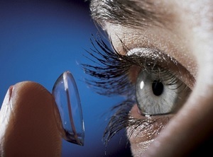 Consecințele purtării complicațiilor lentilelor de contact, disconfortului, contraindicațiilor, lentilelor de noapte