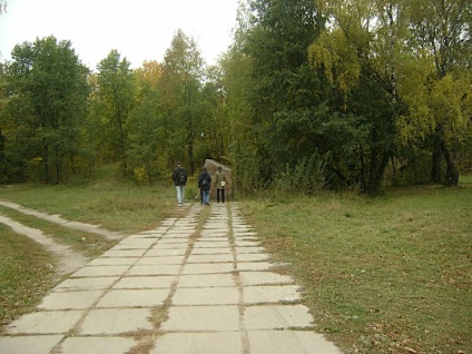 Drumeții în kiev c265, fortăreața Baltsogorsky și templul
