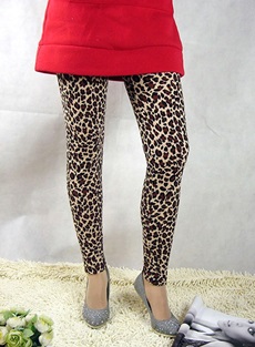 Coafura sub rochie leopard variante posibile, coafuri la modă 2013 - fotografie