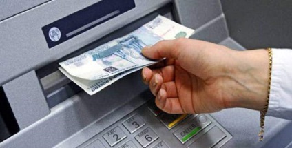 Procentul comisionului de retragere a numerarului dintr-un card de credit al unei bănci de economii