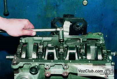 Demontarea și asamblarea motorului VAZ 2110, VAZ 2111, VAZ 2112