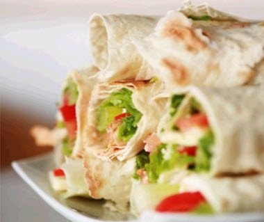 Recept otthon shaurma egy pita csirke