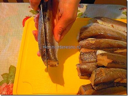 Peștele de merluciu în fotografia cu aluat, este gustos să gătești singur