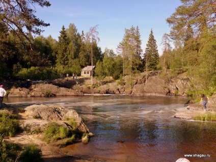 Cascade Ruskeal sau Akhvenkosks în Karelia