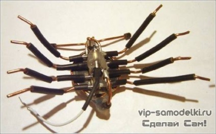 Házi Spider - vibrohod „robotok saját kezűleg