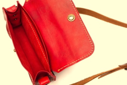 Cu ce ​​să purtați o geantă roșie - piele, lăcuită, cu mânere