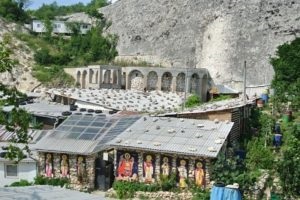 Hermitage Szent Anasztázia a Bakhchisarai (Krím) fotók, irányok, leírás