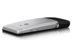 Sony ericsson elm și eco-telefoane albe cu camera de 5 megapixeli