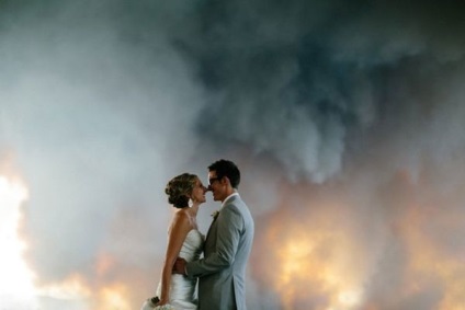 Nunta pe fundalul unui incendiu - cartea de birou a miresei