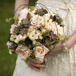 Buchet de nunti ca parte a imaginii mirelui, decoratiuni de nunta si floristica la Moscova