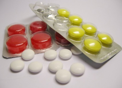 Tablettákat hányás és hányinger nevét, milyen hatékony