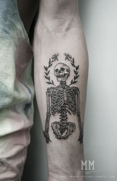 Tattoo schelet - valoare, schițe de tatuaje și fotografii