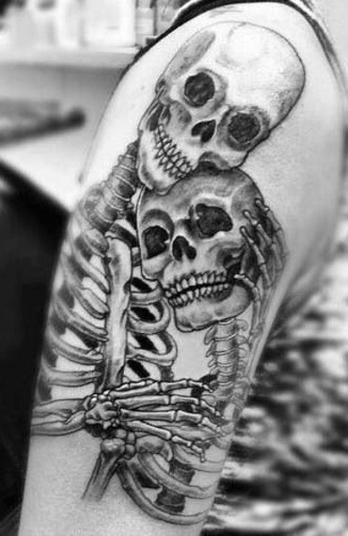 Tattoo schelet - valoare, schițe de tatuaje și fotografii