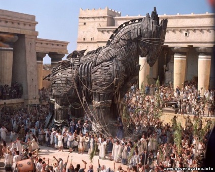 Calul Troian ca un fapt istoric - 20 august 2015