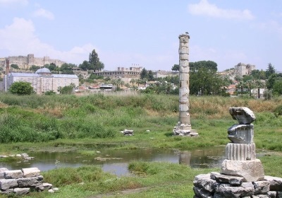 Crearea arhitecturii antice - templul lui Artemis din Efes