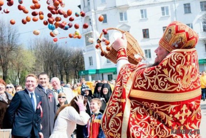 Știi ce este - nu merg, uite, mă mir