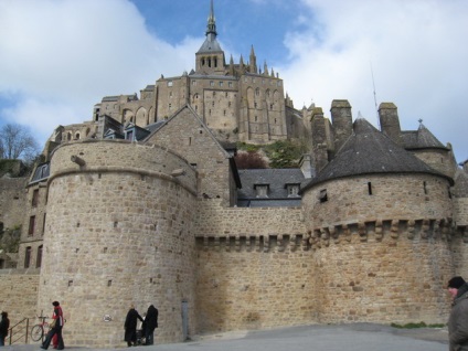 Castle Mont Saint-Michel, omyworld - minden látnivaló a világ