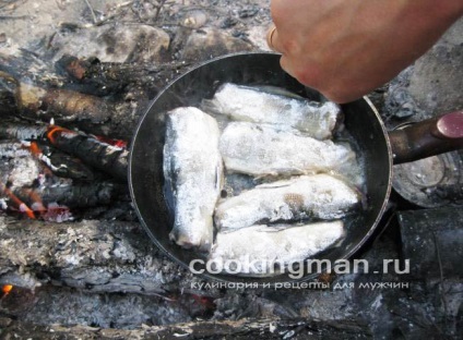 Fried grayling - gătit pentru bărbați