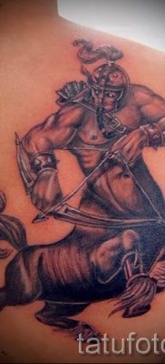 Valoarea centaurului tatuaj - semnificație, istoric și exemple de fotografii ale tatuajelor