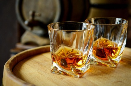 Alcoolul diluează sângele sau se îngroațește și dacă sângele devine mai gros cu alcool