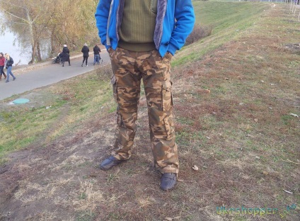 Armata de camuflaj pantaloni cu buzunare, într-un mod nou sau de pregătire pentru picnicuri