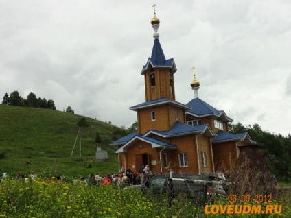 Church of the Tikhvin ikon az Istenanya