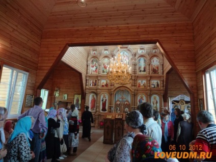 Church of the Tikhvin ikon az Istenanya
