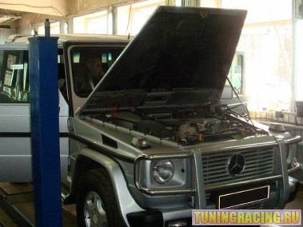Mașină reparatoare auto particulară (Mercedes)