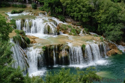 Ce să vedem în vecinătatea palatului divizat din Dioclețian, Sibenik, Trogir, Parcul Național Krka -