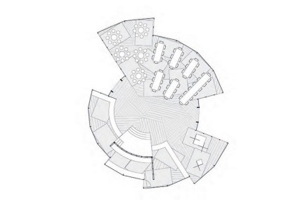 Deconstrucția domului geodezic pe insula Bornholm