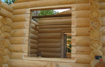 Case din lemn de la fundație până la finisare
