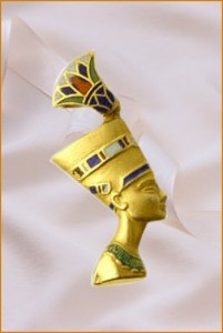 Bijuterii egiptene, amulete, simboluri ale lumii antice, castronul mamei