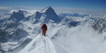 Everest - istoria ascensiunilor ... a fost un timp foarte tare!