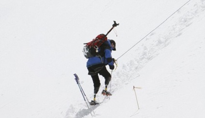 Everest - hegymászás történetében ... ezen nagyon hosszú csend!