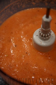 Gazpacho cu castraveți și ardei grași, simple rețete culinare cu fotografii