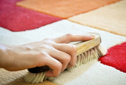 Cum de a curăța covorul de la petele sfaturi practice la domiciliu